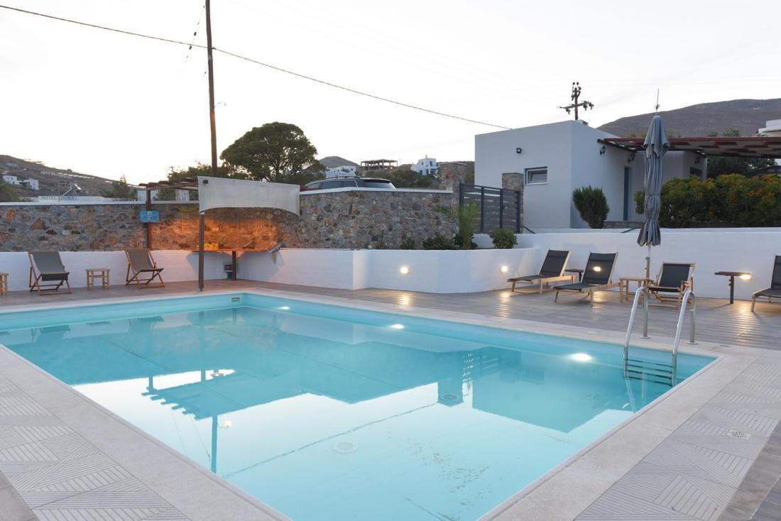 Flora'S Beach And Pool Villa In Syros Liaropá Zewnętrze zdjęcie