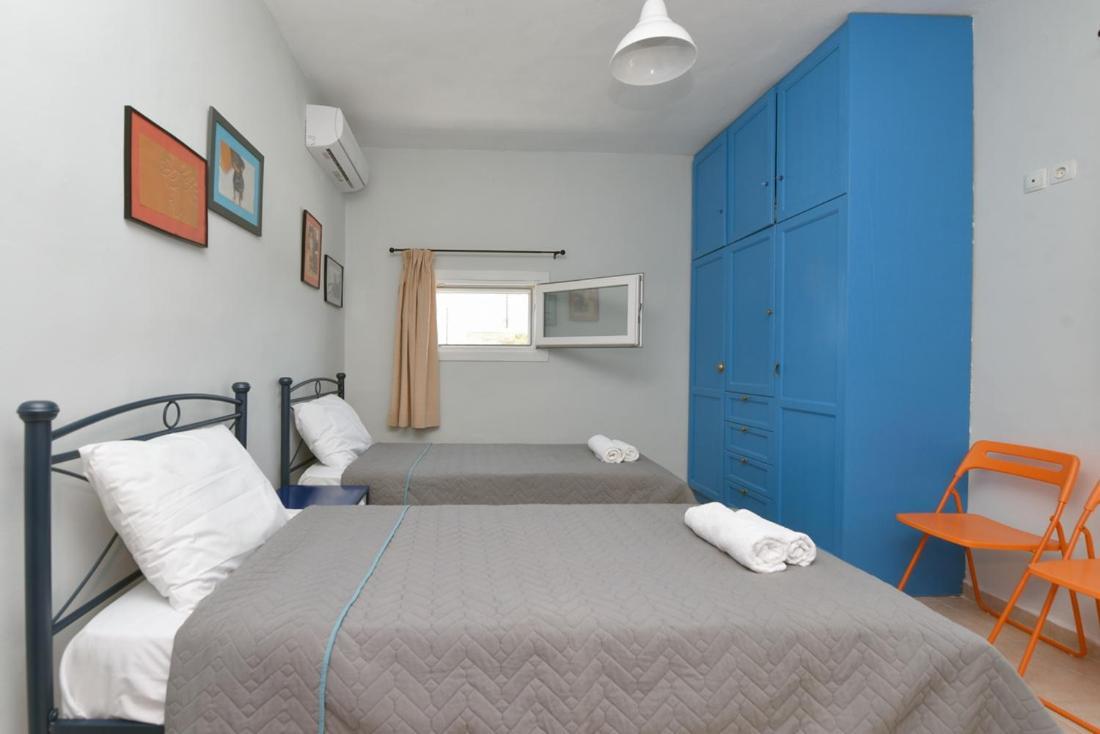 Flora'S Beach And Pool Villa In Syros Liaropá Zewnętrze zdjęcie